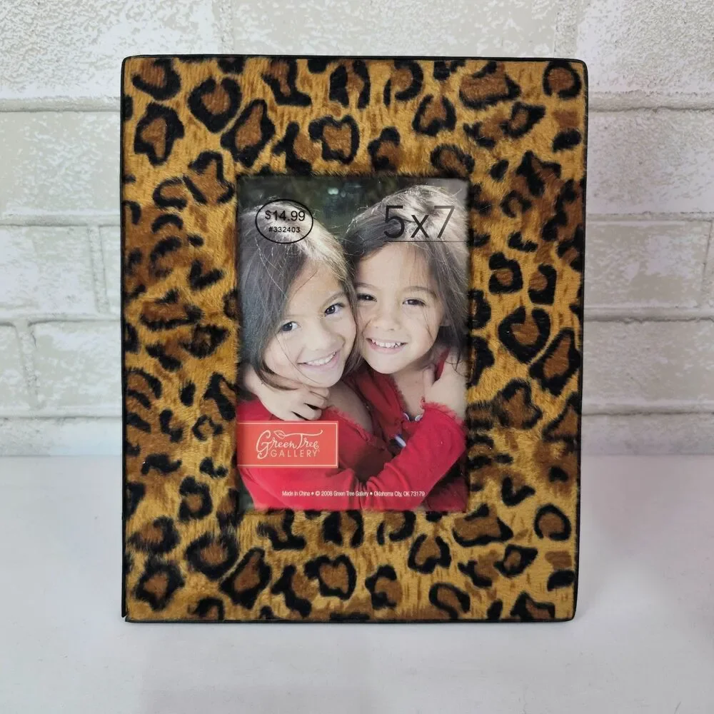 Green Tree Gallery Leopard Faux Fur 5x7 Picture Frame Y2K Animal Print Glam